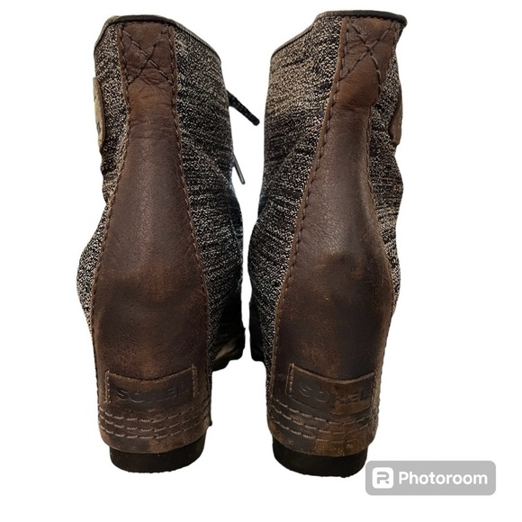 SOREL Wedge Heel Booties - Picture 3 of 3
